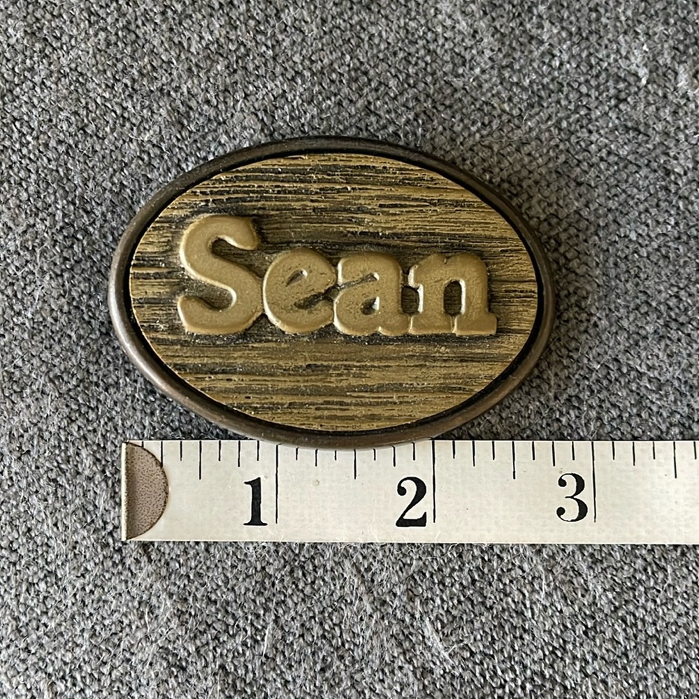 Vintage “Sean” faux wood belt buckle